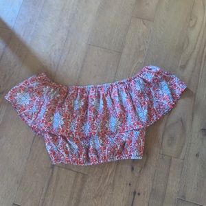 Hollister off the shoulder crop top!